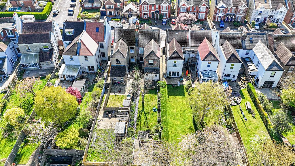 Property photo 3 of 23 Dji_20260414104254_0199_D.Jpg
