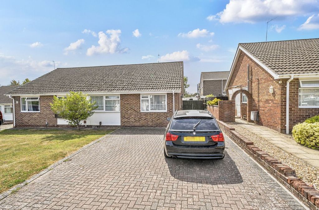 Property photo 1 of 19 132719436877Eadce4c83