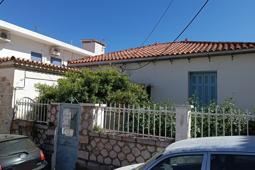 Property photo 1 of 19