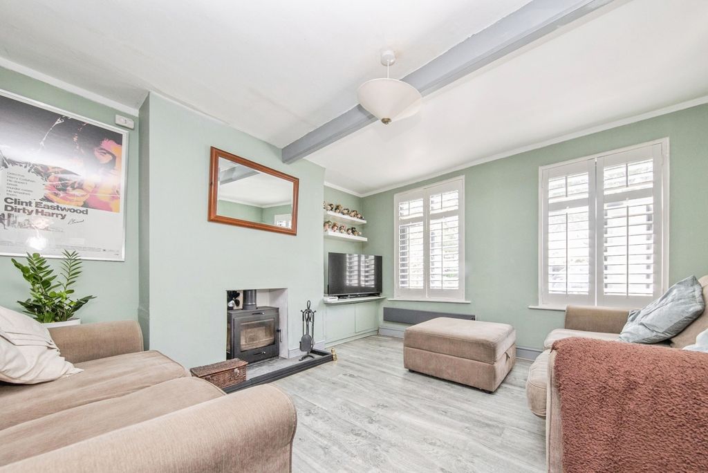 Property photo 2 of 19 Pbox-Img.Jpg