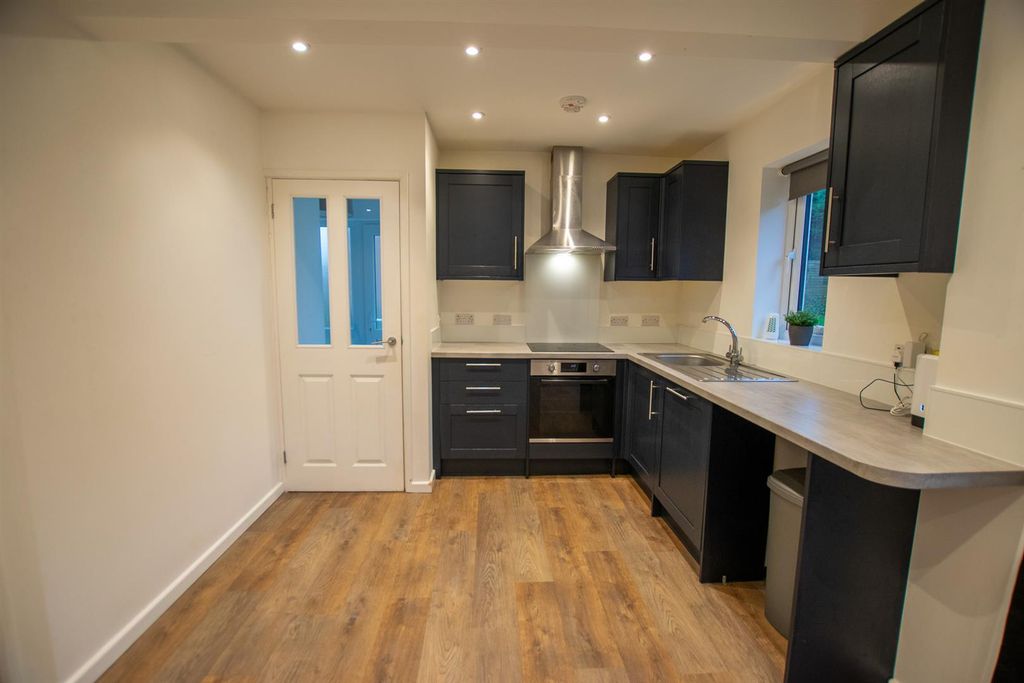 Property photo 3 of 11 Dsc_0496-2.Jpg