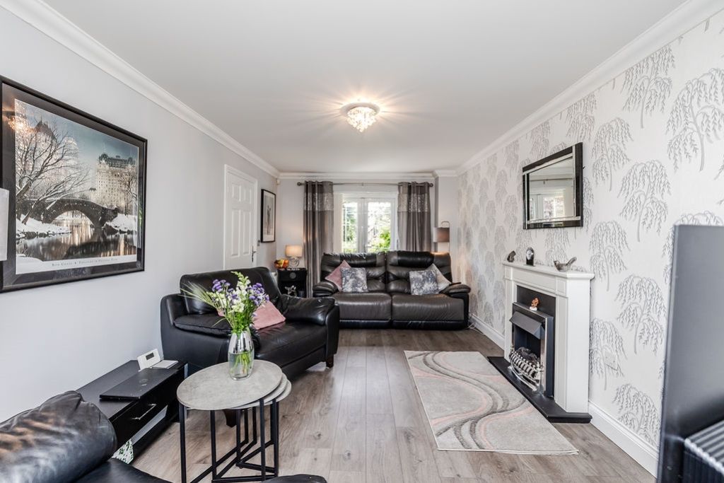 Property photo 3 of 19 C.Lo