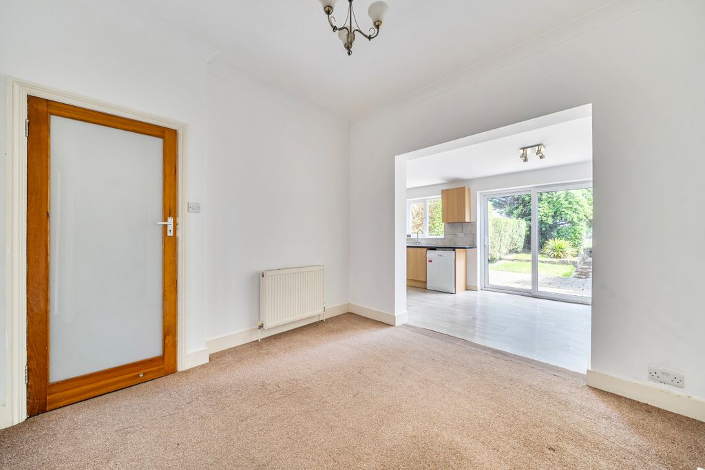 Property photo 3 of 15 1481245-15-6A33Eaa7B68c2