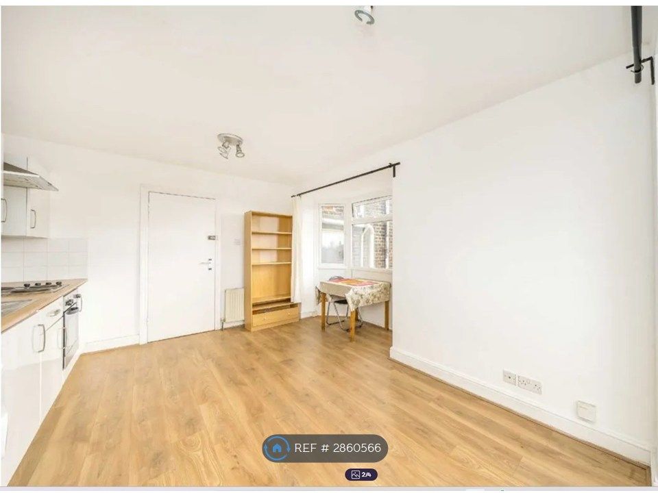 Property photo 3 of 4