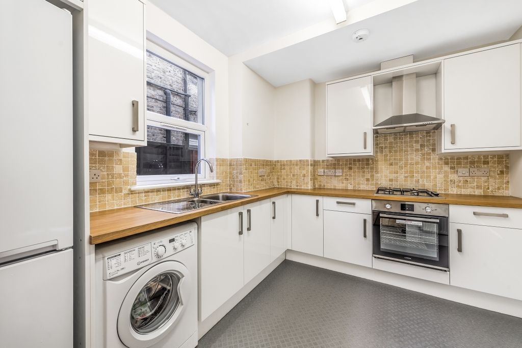 Property photo 2 of 6 372026 (3)