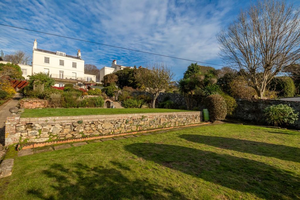 Additional image 57 of 7 bed detached house for saleL'hyvreuse, Cambridge Park, St. Peter Port, Guernsey GY1