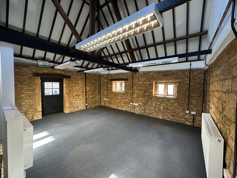 Property photo 2 of 9 Photo 2