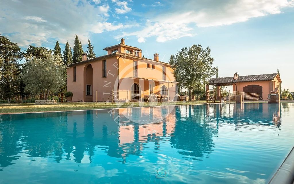 Property photo 1 of 26