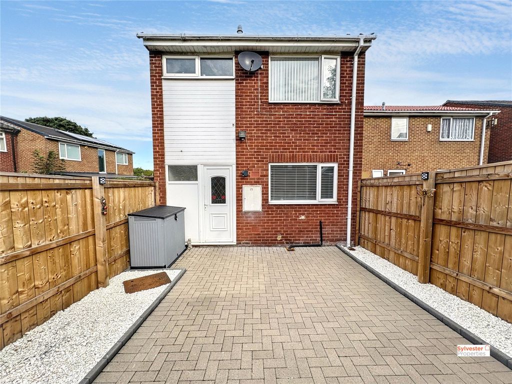 Property photo 2 of 24 Picture No. 22