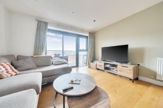 Additional image 19 of 2 bed flat for saleChatham House, Newbury RG14