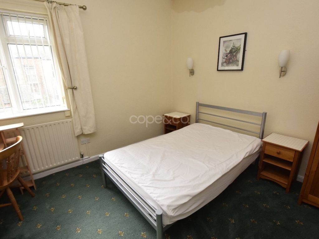 Property photo 2 of 7 1392392