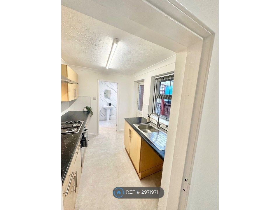 Property photo 1 of 30