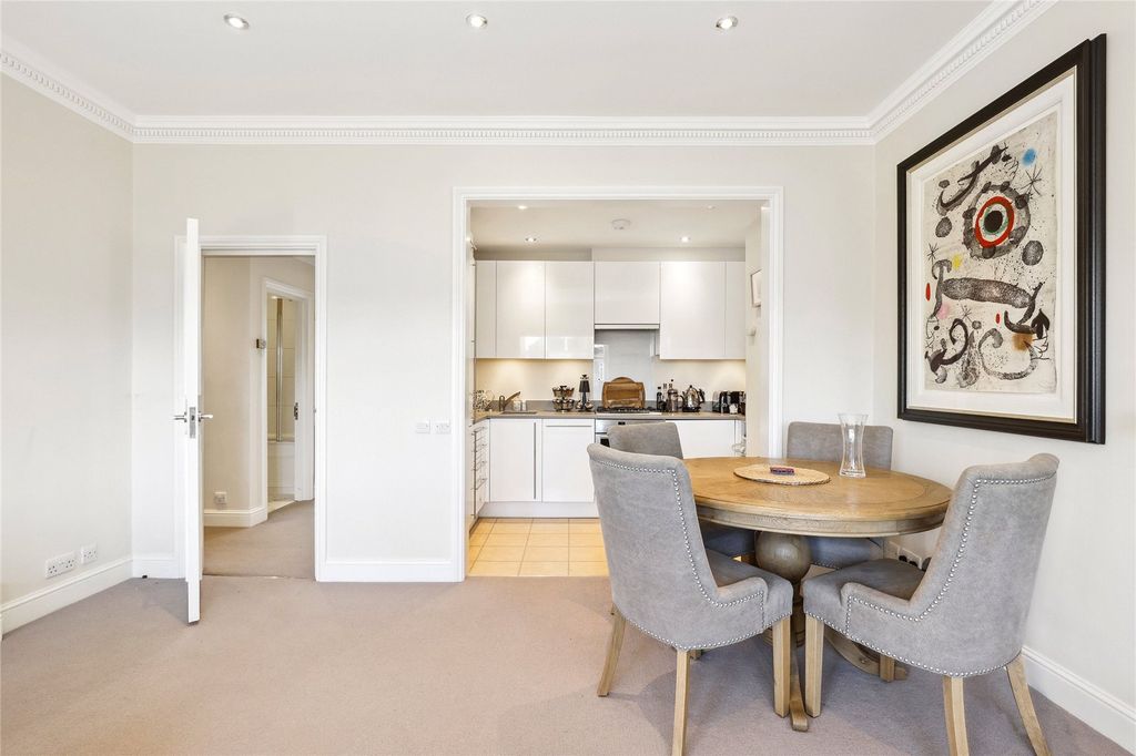Property photo 3 of 10 Reception Room