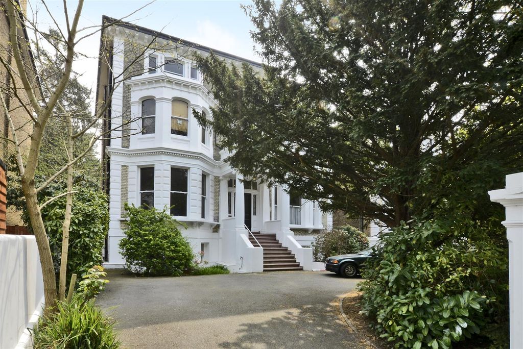Property photo 1 of 7 Front.Jpg