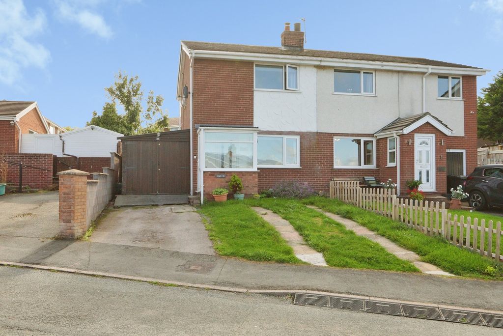 Property photo 1 of 16 Pbox-Img.Jpg
