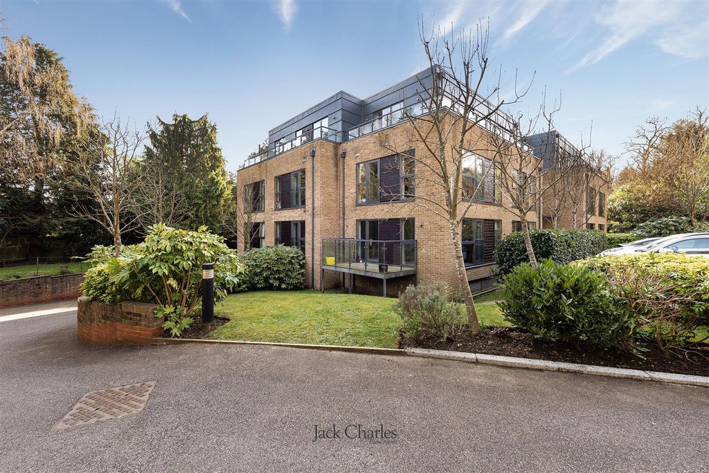 Property photo 1 of 13 1 Vista Apartments, Tn2 3Qa 001.Jpg