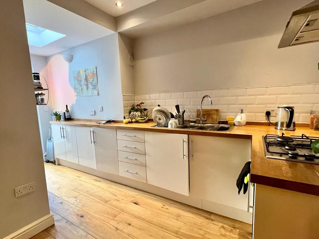 Property photo 2 of 9 2