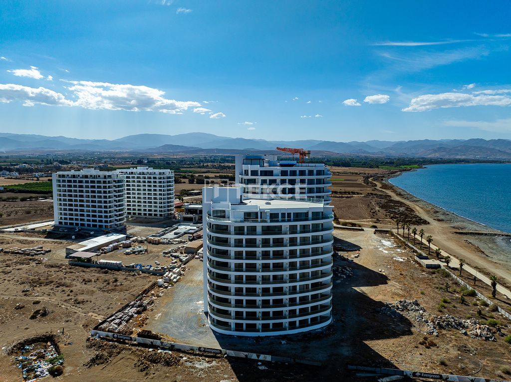 Property photo 2 of 18