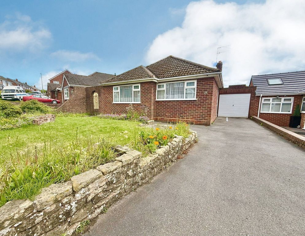 Property photo 1 of 16
