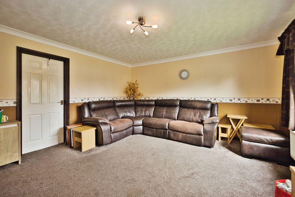 Property photo 2 of 13 Pbox-Img.Jpg