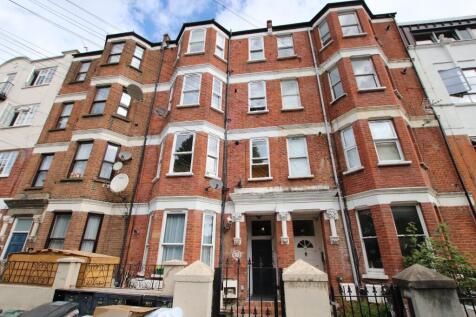 Property photo 1 of 8 1 Bedroom Flat For Sale