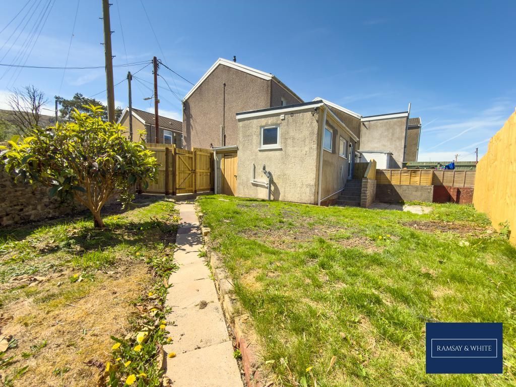 Property photo 3 of 19 Photo 3