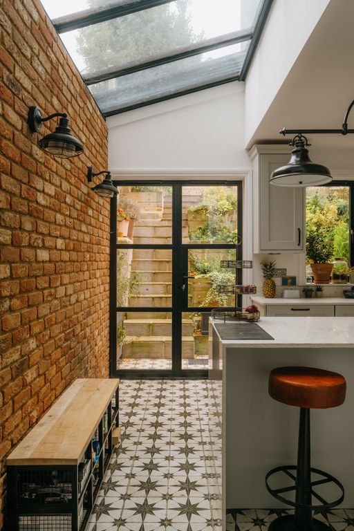 Property photo 2 of 29 Croft-Stleonards-Gensingroad-Interior-7