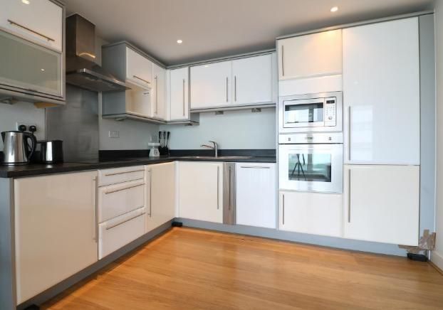 Property photo 2 of 7 Photo 2