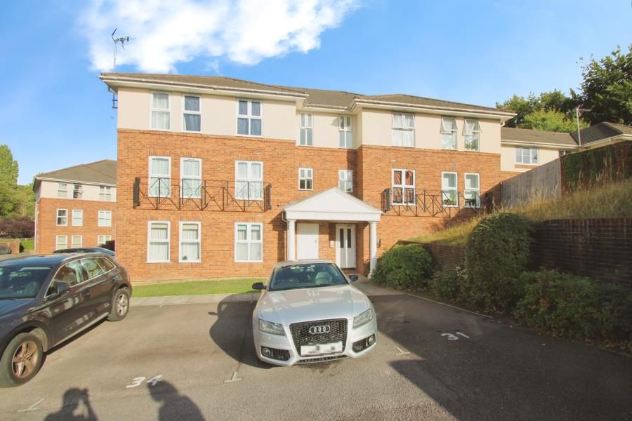 Property photo 1 of 9