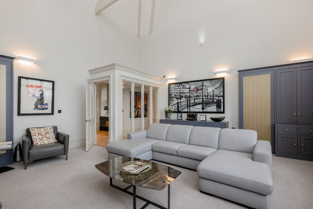 Additional image 13 of 2 bed flat for saleBirmingham Road Hatton Warwick, Warwickshire CV35