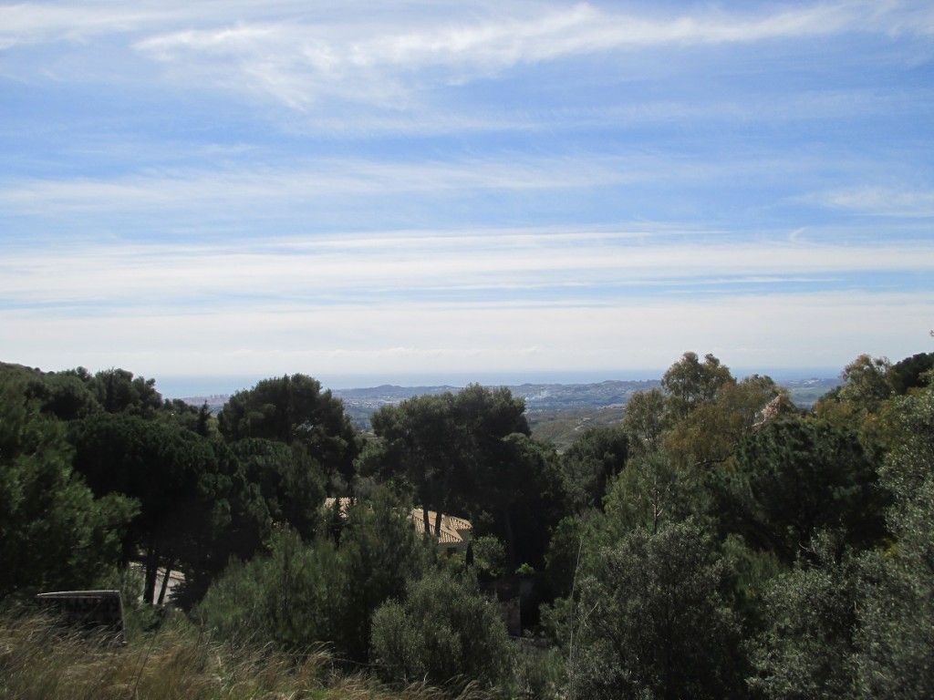 Property photo 1 of 4 Sea-Views
