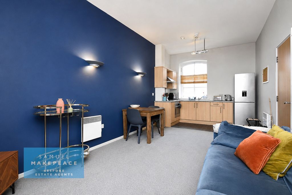 Property photo 2 of 12 Gallery
