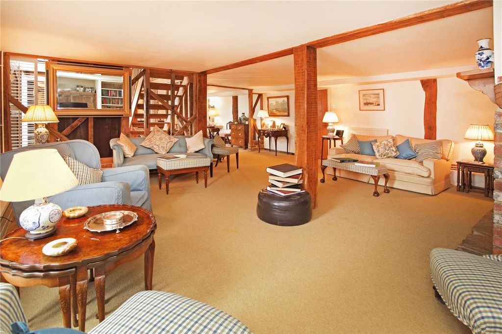 Property photo 2 of 20 Drawing Room II
