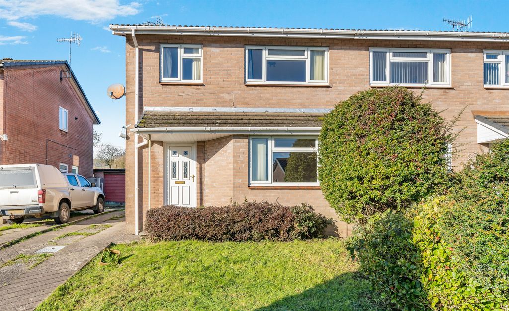 Property photo 1 of 22