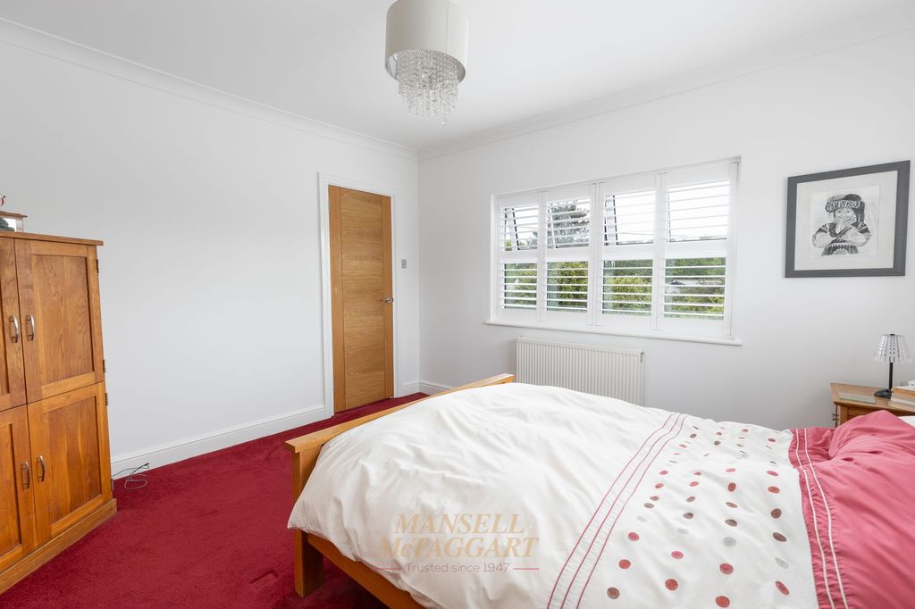 Additional image 15 of 5 bed detached house for saleHare Lane, Lingfield RH7