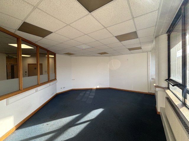 Property photo 3 of 5 Picture No. 06