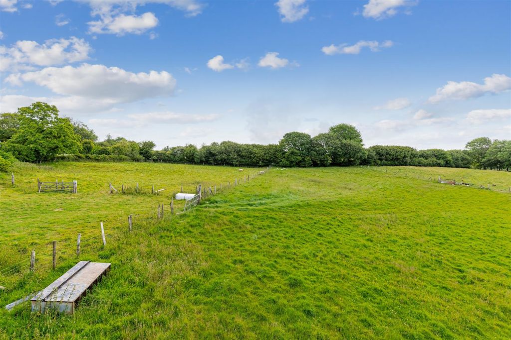 Property photo 3 of 25 A11 - The Granary East Cornworthy - 260605.Jpg