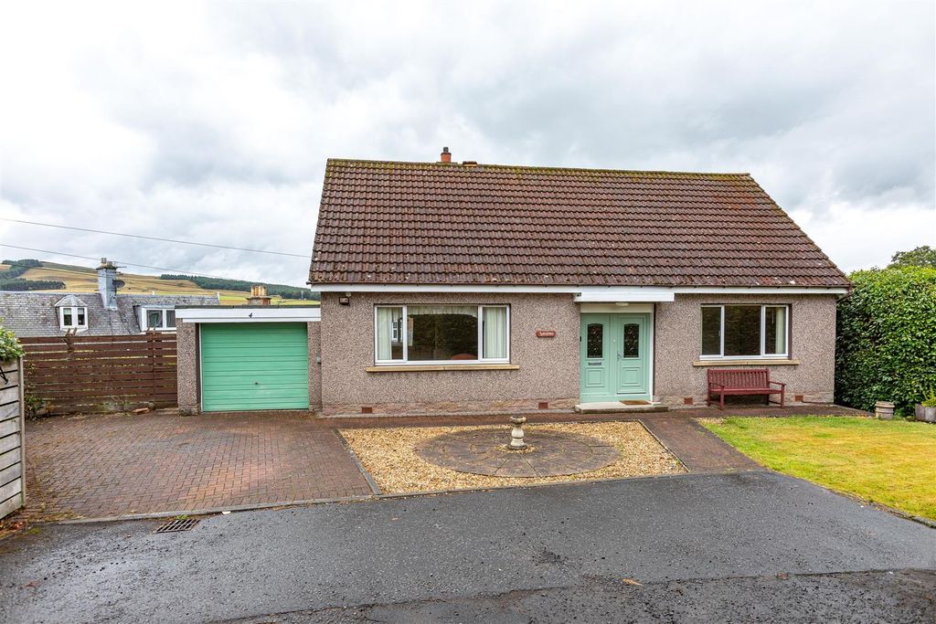 Property photo 1 of 25 4 Shawpark Drive Selkirk 03.Jpg