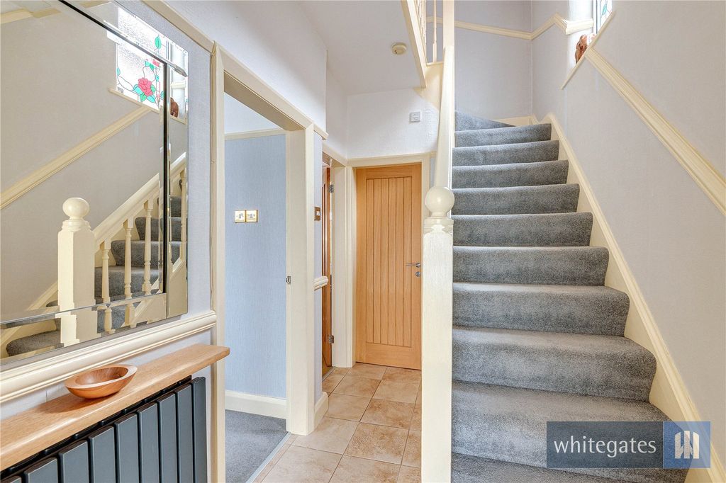 Property photo 3 of 36 Picture No. 24