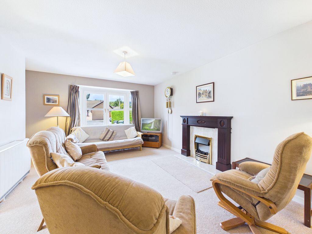Property photo 2 of 22