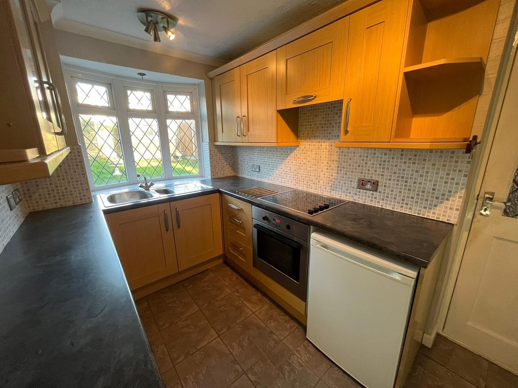 Property photo 2 of 20 Image