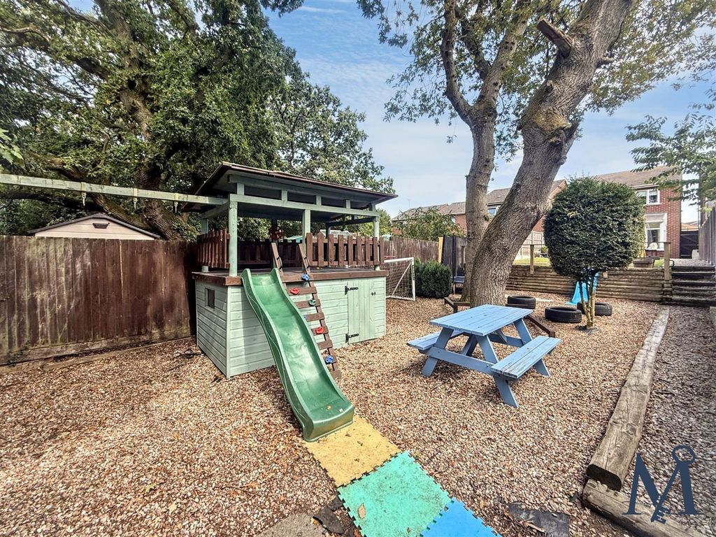 Property photo 2 of 24 Rear Garden