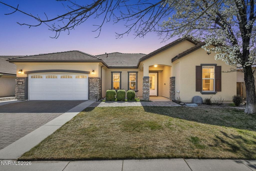 Property photo 1 of 30