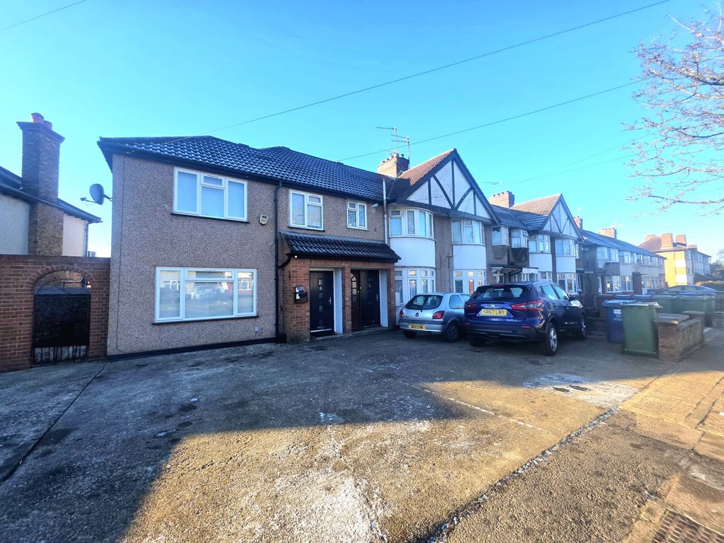 Property photo 1 of 5 5