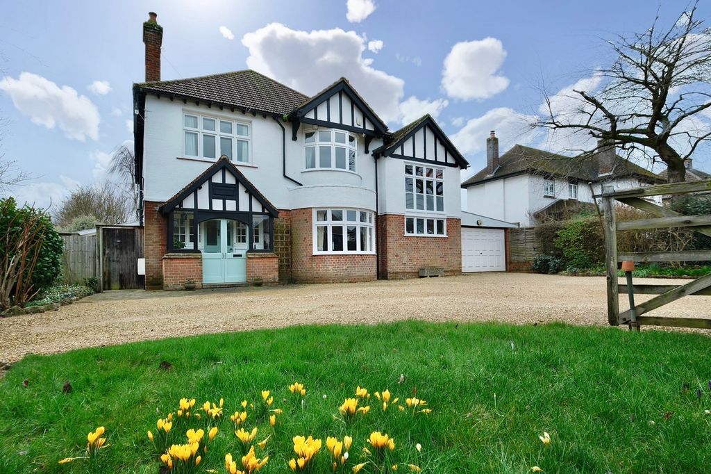 Property photo 1 of 23