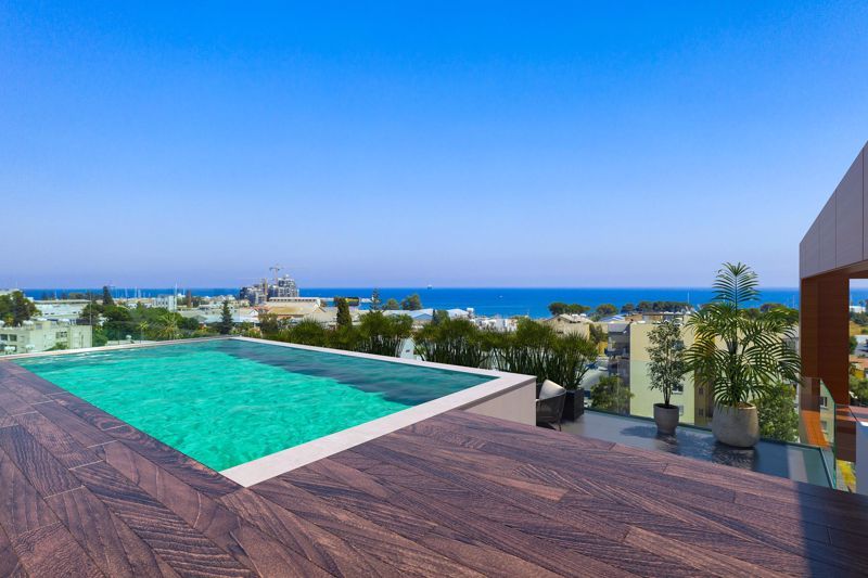 Property photo 1 of 7 Penthouse Pool -...