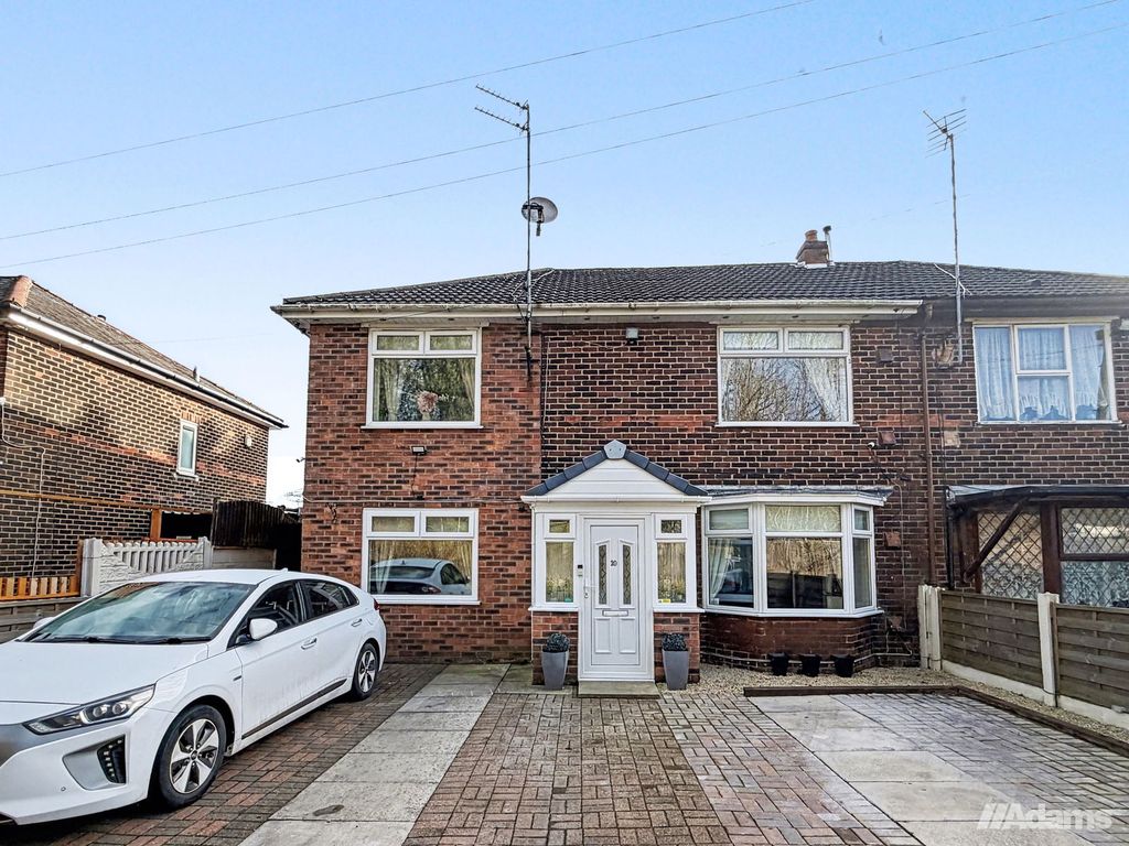 Property photo 1 of 31