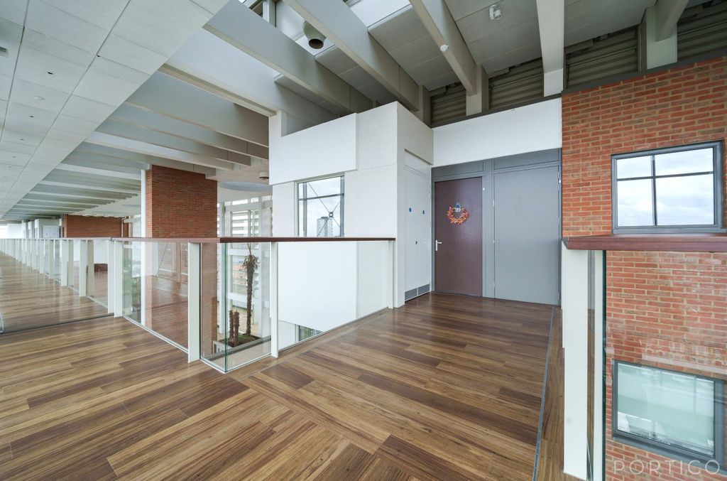 Property photo 3 of 19 Picture No. 34