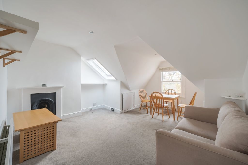 Property photo 2 of 6 Picture No. 03