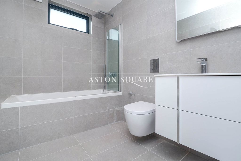 Property photo 2 of 7 Picture No. 09